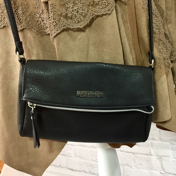 Kenneth Cole Reaction black leather crossbody bag - Picture 3 of 9
